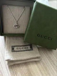 GUCCI GGロゴネックレス 専用ボックス付き