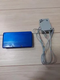 ニンテンドー3DS 本体 青 ブルー 美品 充電器付き 動作確認済み
