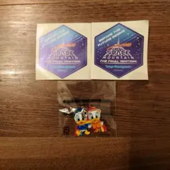 ディズニーランド ドナルド 雨の日限定チャーム、スペースマウンテンシール２枚