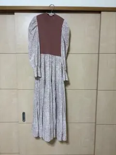 スナイデル　フラワープリント ワンピース ピンク