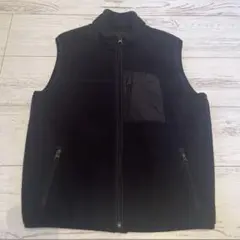 GAP KIDS 黒 フリースベスト M
