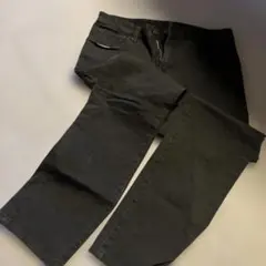 スリムフィット ブラックデニム 28/70 cm