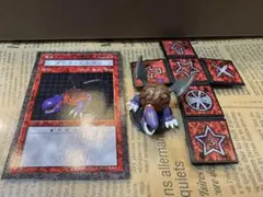 遊戯王 ダンジョンダイスモンスターズ メテオ・ドラゴン カード　ダイス　ノーマル 遊戯王 ダンジョンダイスモンスターズ メテオ・ドラゴン カード ダイス