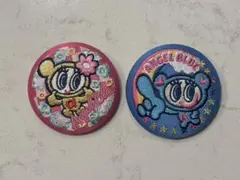 ナルミヤ　刺繍缶バッジ、エンジェルブルー　メゾピアノ　バンダイ