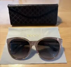 GUCCI サングラス パリミキにて54000で購入 ゴールドロゴ - メルカリ
