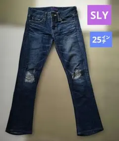 ⚠️お値下げ⚠️25㌅ スライ ダメージ デニム ジーンズ ローライズ