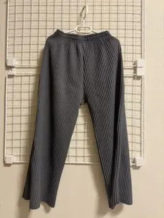 グレーの長ズボン サイズ130