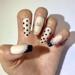ネイルチップ 韓国 ガーリー ドット ベージュ ブラック 量産型 フレンチ