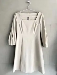 FOXEY ベージュ　ワンピース 38サイズ