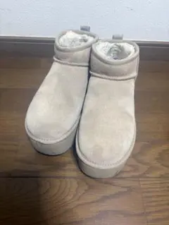 UGG 厚底　ムートンブーツ　ベージュ