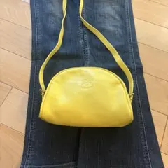 イエローレザーショルダーバッグ