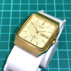 匿名配送　ジャンク品　CITIZEN　ゴールド　腕時計　3800-451279