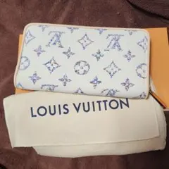 Item thumbnail for item c36329f5-0e33-4f69-bea6-df3633c34dab