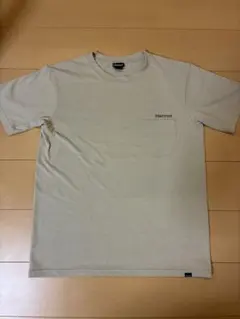 Marmot ポケット付き Tシャツ ベージュのサムネイル