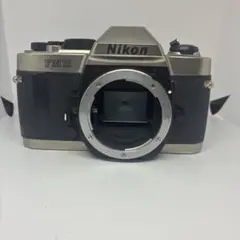 【タイムセール】【美品】Nikon FM シルバー（ボディ）➕フィルム1本付 タイムセール】【美品】Nikon FM シルバー（ボディ）➕フィルム1