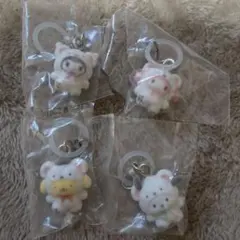 サンリオ　ふわふわスノー　めじるしアクセサリー