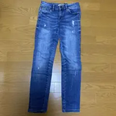 bershka ベルシュカ　ジーパン　ストレッチデニム