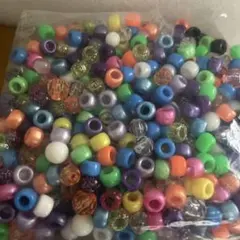 多色プラスチックビーズ多数セット