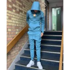 Nike テックセットアップ水色　海外製