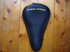 VELO GelTech 自転車 サドルカバー クッション　黒のサムネイル