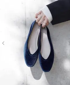 【新品】ベロアフラットシューズ　22.5㎝　ブルー