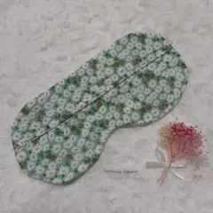 即購入OK☆あずきのチカラ目もと用専用カバー 綿100%Wガーゼ　白い小花×緑