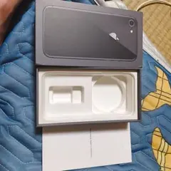 Apple iPhone 8　箱のみのサムネイル