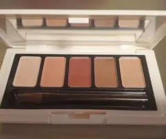 COVERMARK グレイスフルリッチ　アイシャドウパレットのサムネイル