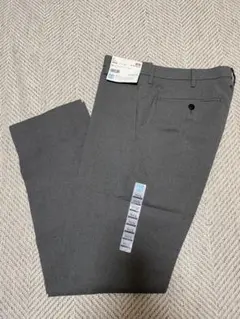 （新品未使用）UNIQLO 感動パンツ ウルトラライト　ウールライク　79x76