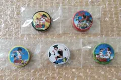 HUNTER×HUNTER 缶バッジ4個セット - メルカリ