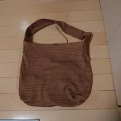 KBF BIGショルダーバッグ