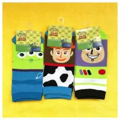 【匿名配送】トイストーリー＊Disney靴下3足セット