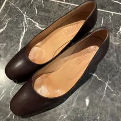 ヒロフ　本革パンプス7cmヒールのサムネイル