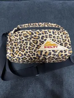 KELTY ケルティ　ショルダーバック　レオパード　レオパード柄　supremeのサムネイル