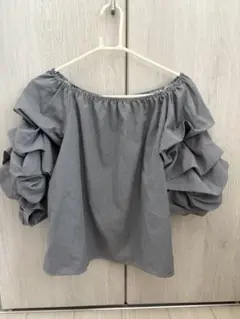 【美品】sango オフショルダー ギンガムチェック　ボリュームスリーブ　M