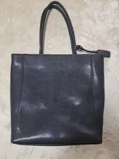 黒 合成皮革 トートバッグ