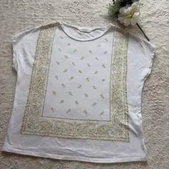 BEAUTY&YOUTH ペイズリー柄 Tシャツ ホワイトのサムネイル
