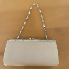 Item thumbnail for item e2e38a6b-d65b-4a4a-b5d6-5f910a8499e8