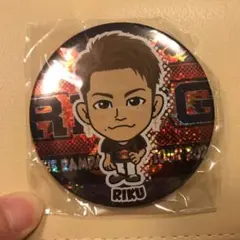 RIKU 缶バッチ 75mm