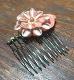 COMPLEXBIZ★ちりめん花モチーフ ミニコーム ピンク系　和風お正月