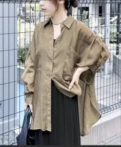 reca シアードルマンシャツ　ダークベージュ　Mサイズのサムネイル