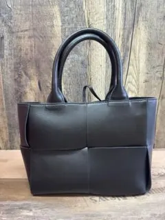 一度使いました　ハンドバッグ　本革　レディース　斜め掛け　ブラック