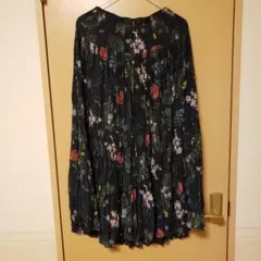 ユニクロイネスプリーツスカート