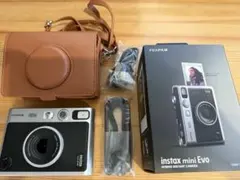 INSTAXminiEvo ブラックmicrosd 32Gカメラカバー付