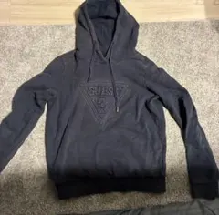GUESS ダークグレー フード付きパーカー