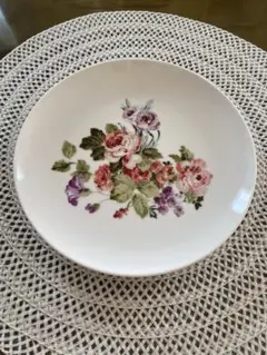 美品　ローラアシュレイ　薔薇と小花　陶磁器プレート皿のサムネイル