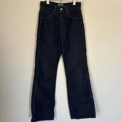 Item thumbnail for item 9df161b5-6e86-474b-9827-550887add569