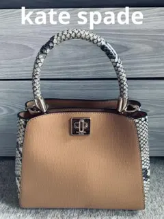 kate spade フィービー　スネークエンボス