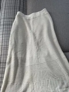 アイボリー ロングスカート Sサイズ　GU