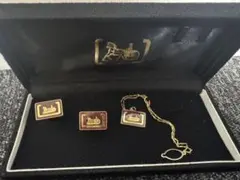 セリーヌ　CELINE ビンテージ　カフスセット　箱付き　馬車　メンズ　アクセのサムネイル